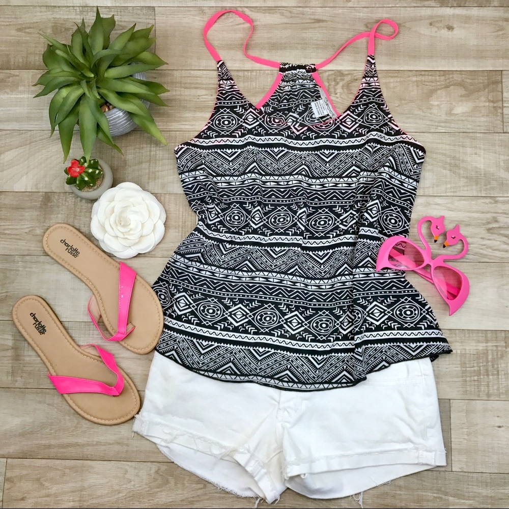 Swoon Aztec tank size S